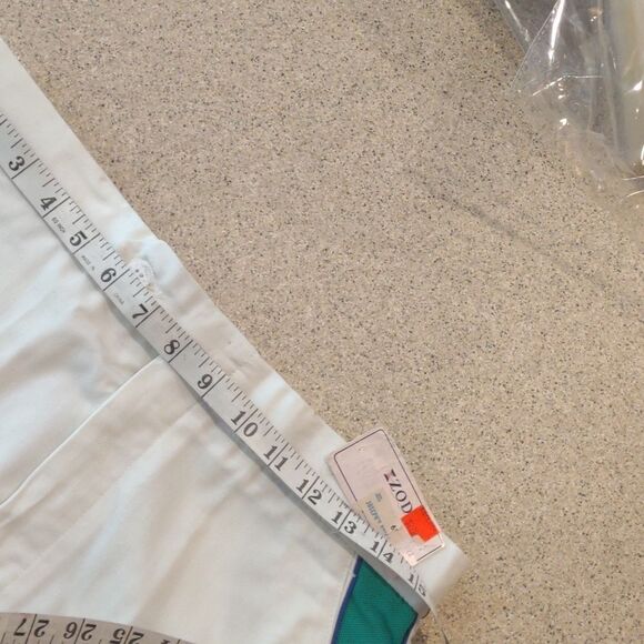 LACOSTE Men's Shorts Size 32 Vintage NWT - Picture 4 of 6